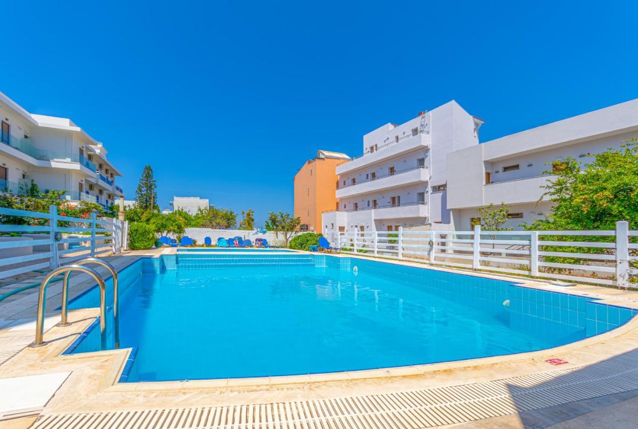 Athina Inn Hersonissos  Exterior photo