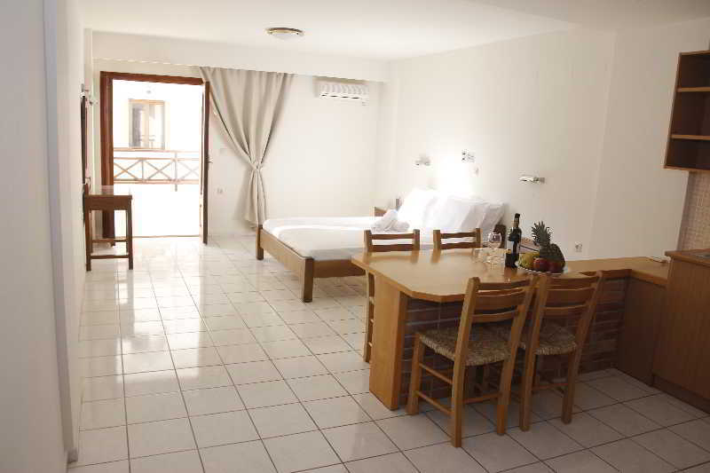 Athina Inn Hersonissos  Exterior photo