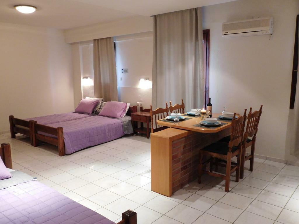 Athina Inn Hersonissos  Exterior photo